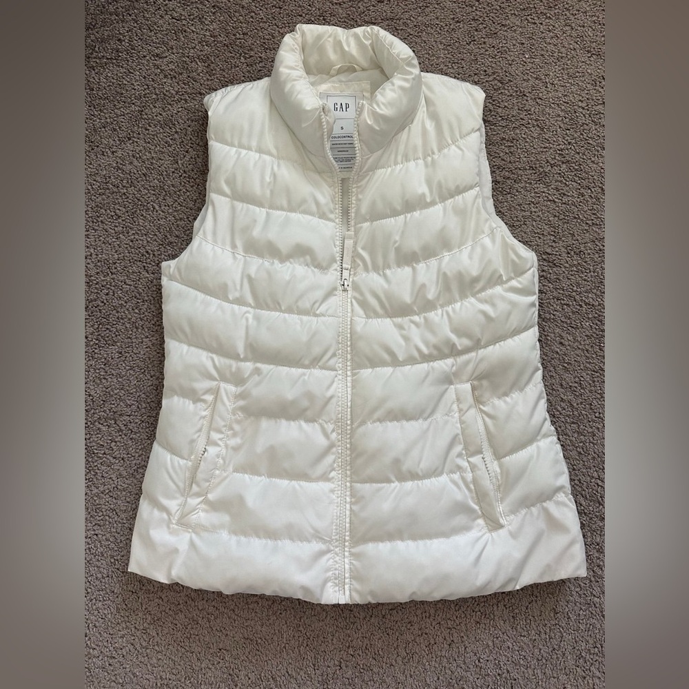 Gap Puffer Vest